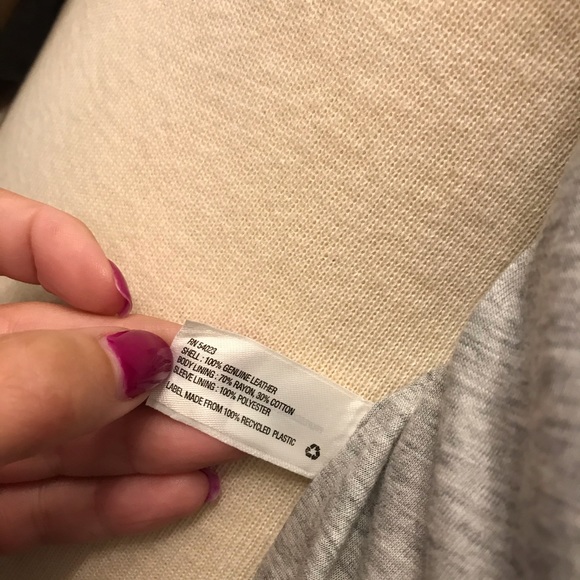 Camel 🐫 toe - Picture 7 of 10